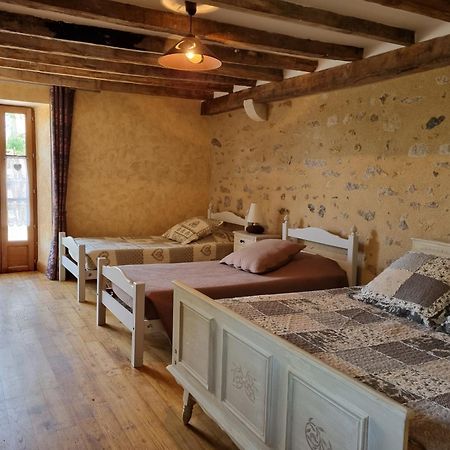 Bed and Breakfast Domaine De La Rue La Berthenoux Экстерьер фото