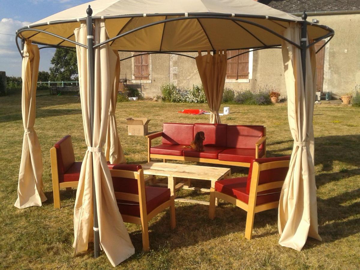 Bed and Breakfast Domaine De La Rue La Berthenoux Экстерьер фото
